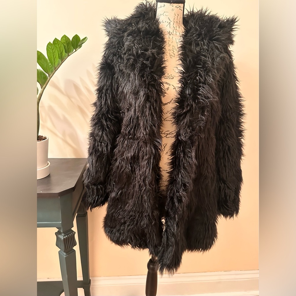Spirit Hoods Black Wolf Coat Sz M
